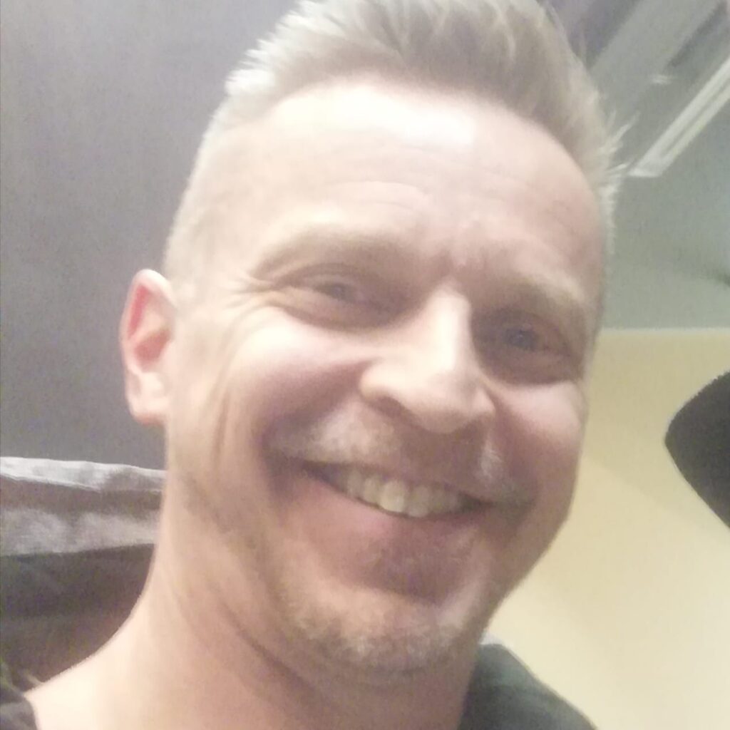 What Long term customer says about Mika Forsström